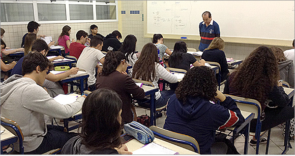 Cursinho Pré-vestibular 01