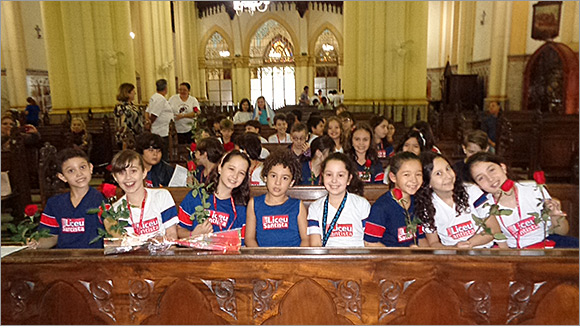 Nossa Senhora do Monte Serrat 01