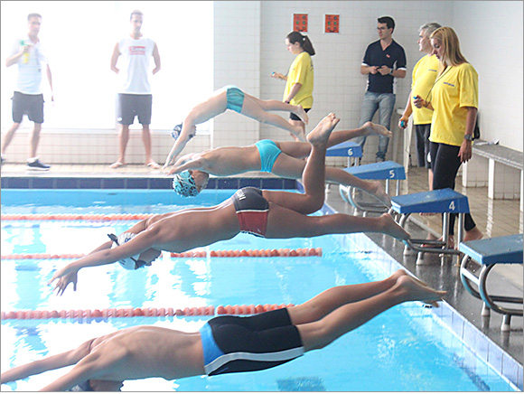 Swimming Challenge 01