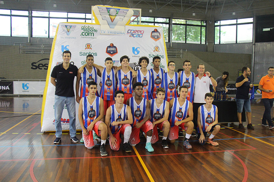 Jean Piaget se classifica e pega o Liceu Santista na próxima fase da 7ª  Copa TV Tribuna de Basquete, copa tv tribuna de basquetebol escolar