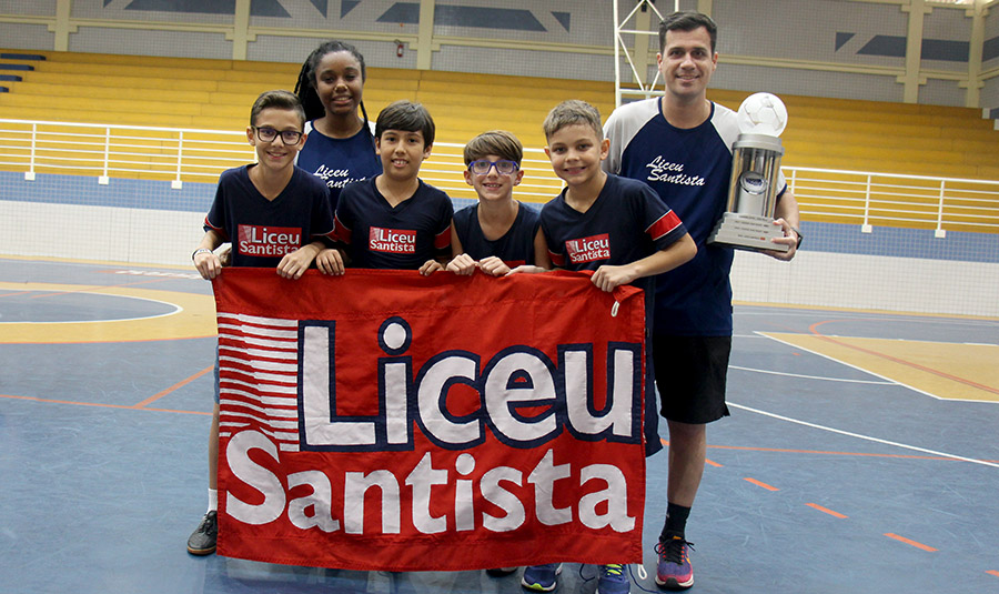Equipes do Jean Piaget conquistam 1º lugar na Copa Winner de Futsal –  Colégio Jean Piaget